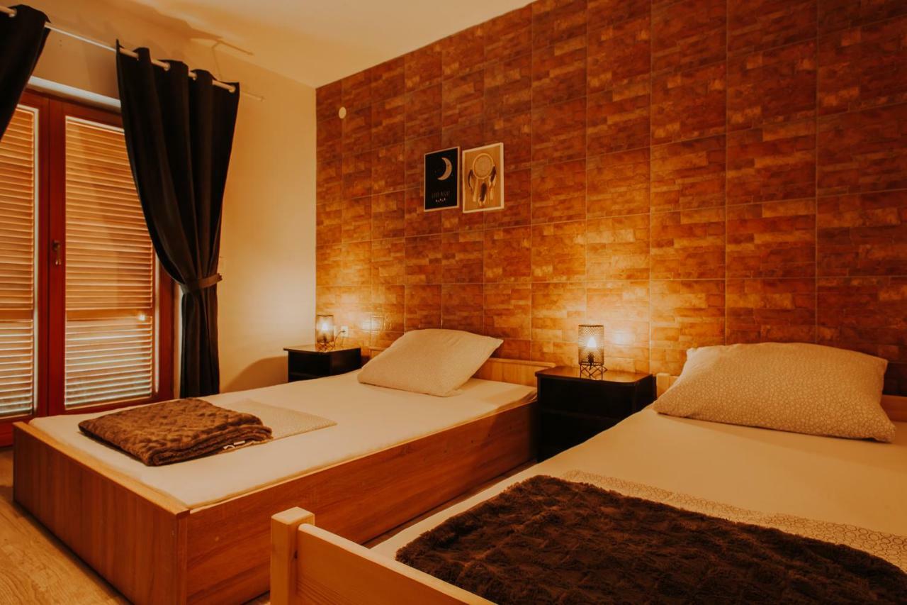 Apartmani Marin Vukovar Buitenkant foto