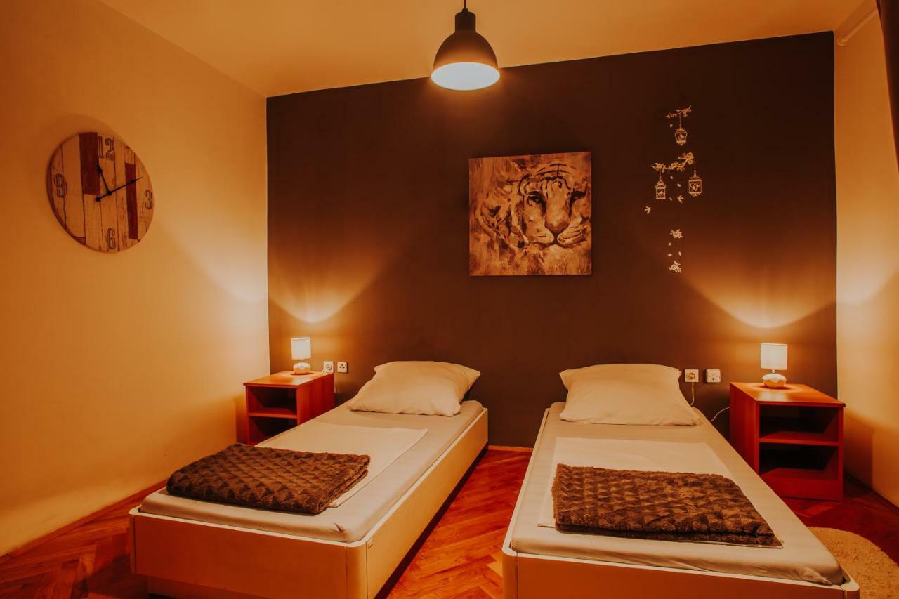 Apartmani Marin Vukovar Buitenkant foto